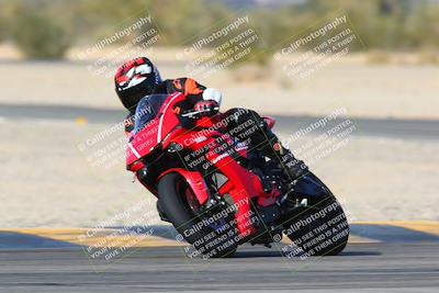 media/Jan-13-2024-SoCal Trackdays (Sat) [[9c032fe5aa]]/Turn 4 (135pm)/